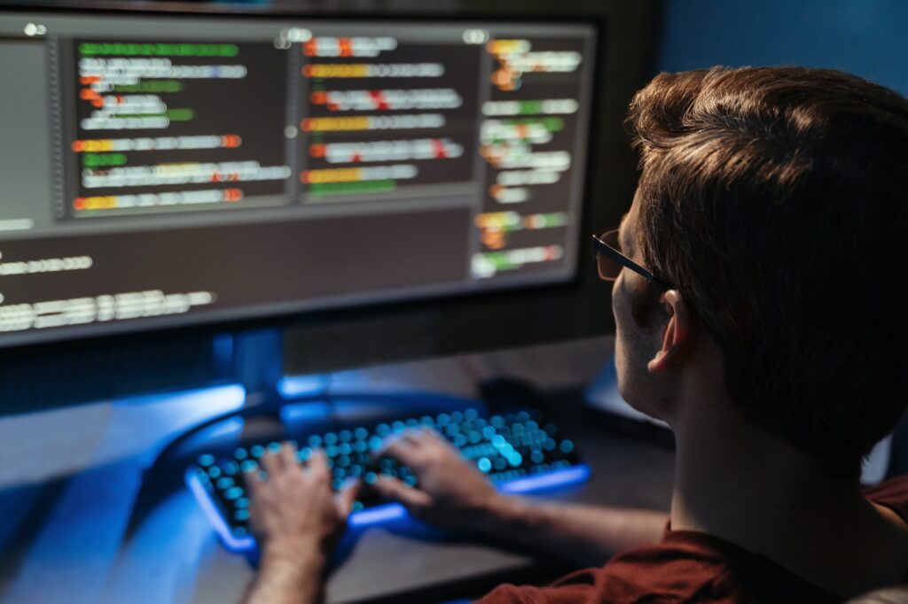 Navigating CMMC 2.0: What Defense Contractors Need to Know